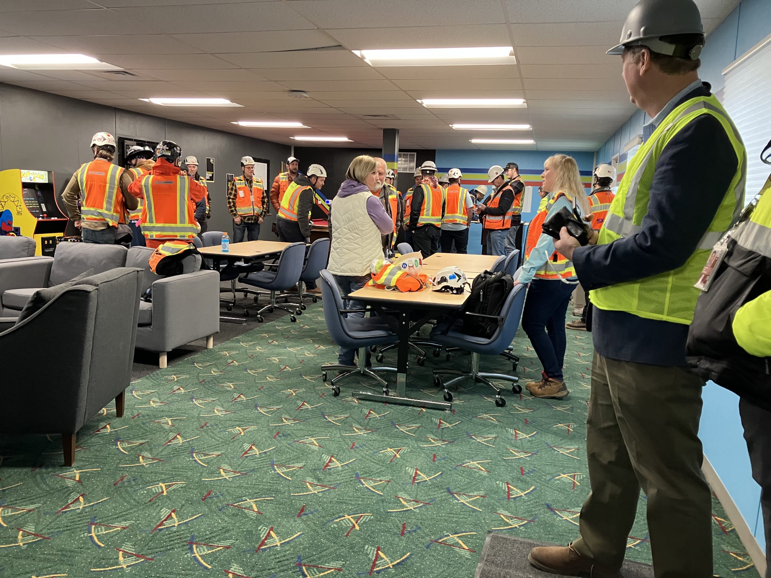 Tour of the Hoffman GUTS Room at the Portland Airport